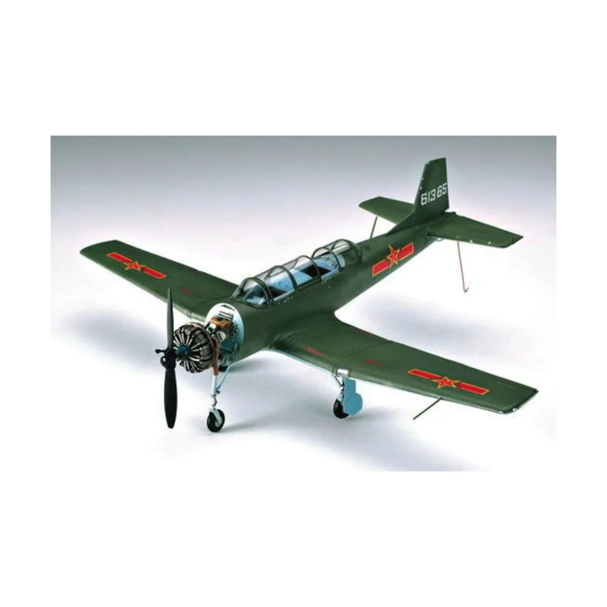 China Nanchang CJ-6, 1/32 - Trumpeter 02240 China Nanchang CJ-6, 1/32 - Trumpeter 02240