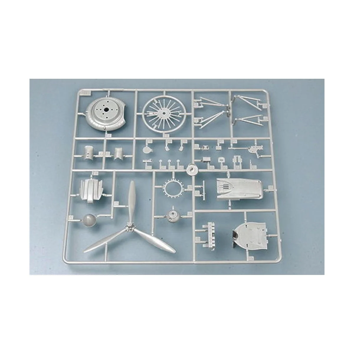 SBD-3/4/A-24A Dauntless US Navy, 1/32 - Trumpeter 02242 SBD-3/4/A-24A Dauntless US Navy, 1/32 - Trumpeter 02242