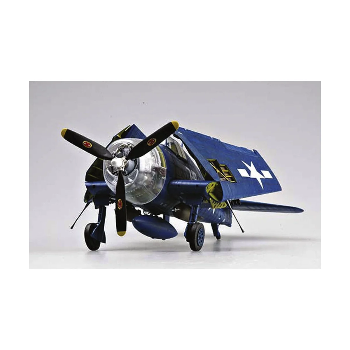 F6F-5N ''Hellcat'', 1/32 - Trumpeter 02259 F6F-5N ''Hellcat'', 1/32 - Trumpeter 02259