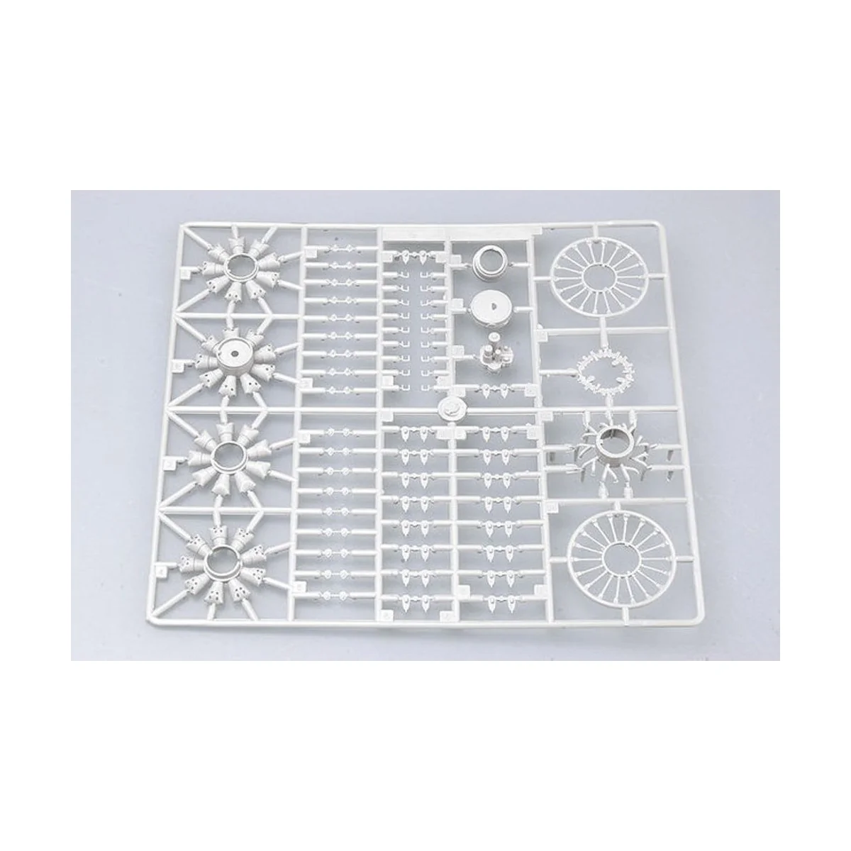 F6F-5N ''Hellcat'', 1/32 - Trumpeter 02259 F6F-5N ''Hellcat'', 1/32 - Trumpeter 02259