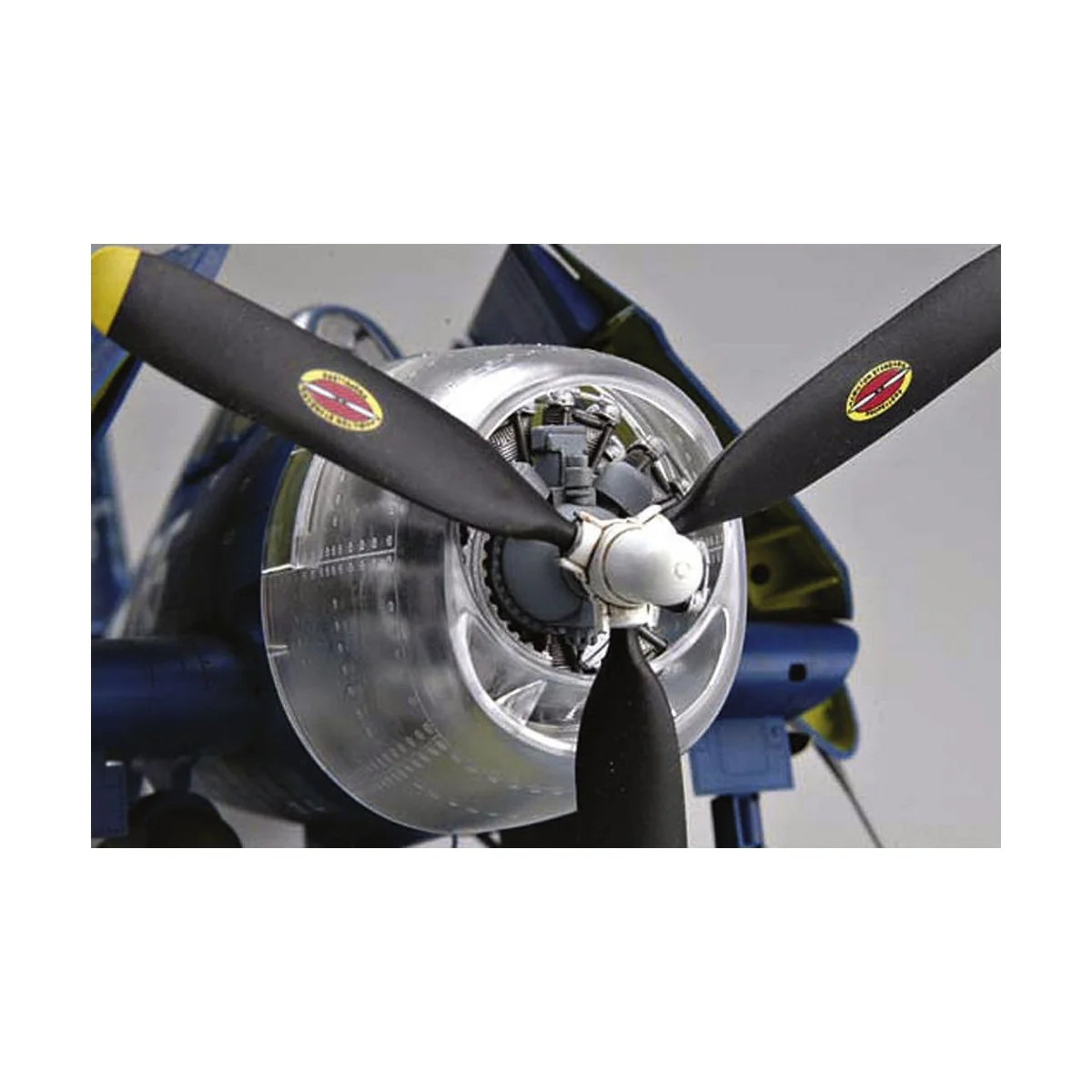 F6F-5N ''Hellcat'', 1/32 - Trumpeter 02259 F6F-5N ''Hellcat'', 1/32 - Trumpeter 02259