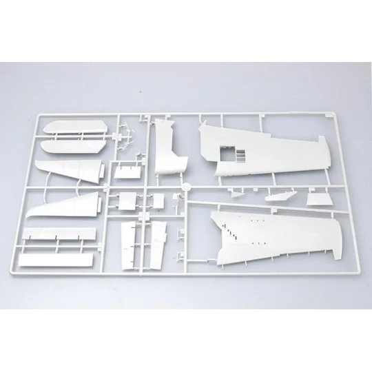 F6F-5N ''Hellcat'', 1/32 - Trumpeter 02259 F6F-5N ''Hellcat'', 1/32 - Trumpeter 02259
