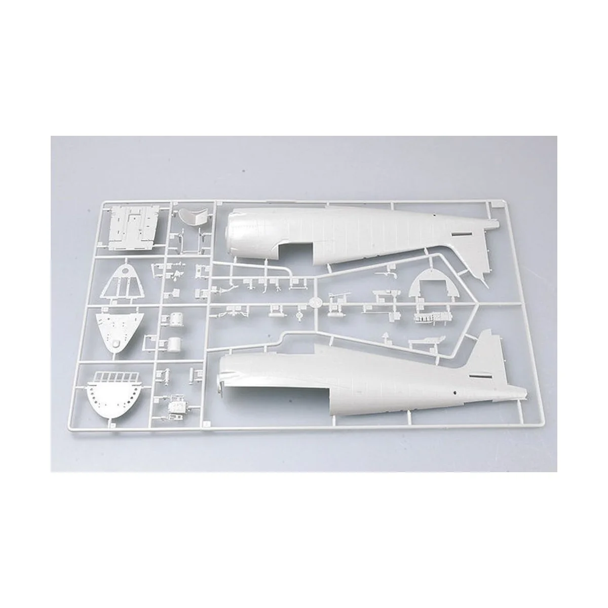 F6F-5N ''Hellcat'', 1/32 - Trumpeter 02259 F6F-5N ''Hellcat'', 1/32 - Trumpeter 02259