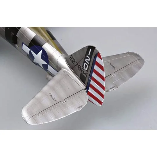 P-47D Razorback Fighter - Trumpeter 02262
