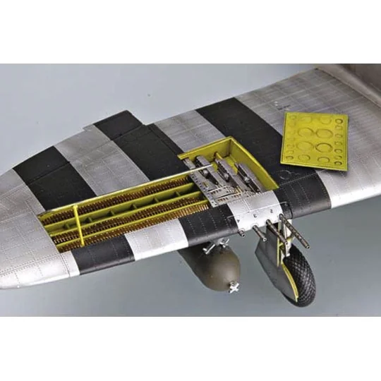 P-47D Razorback Fighter, 1/32 - Trumpeter 02262 P-47D Razorback Fighter, 1/32 - Trumpeter 02262