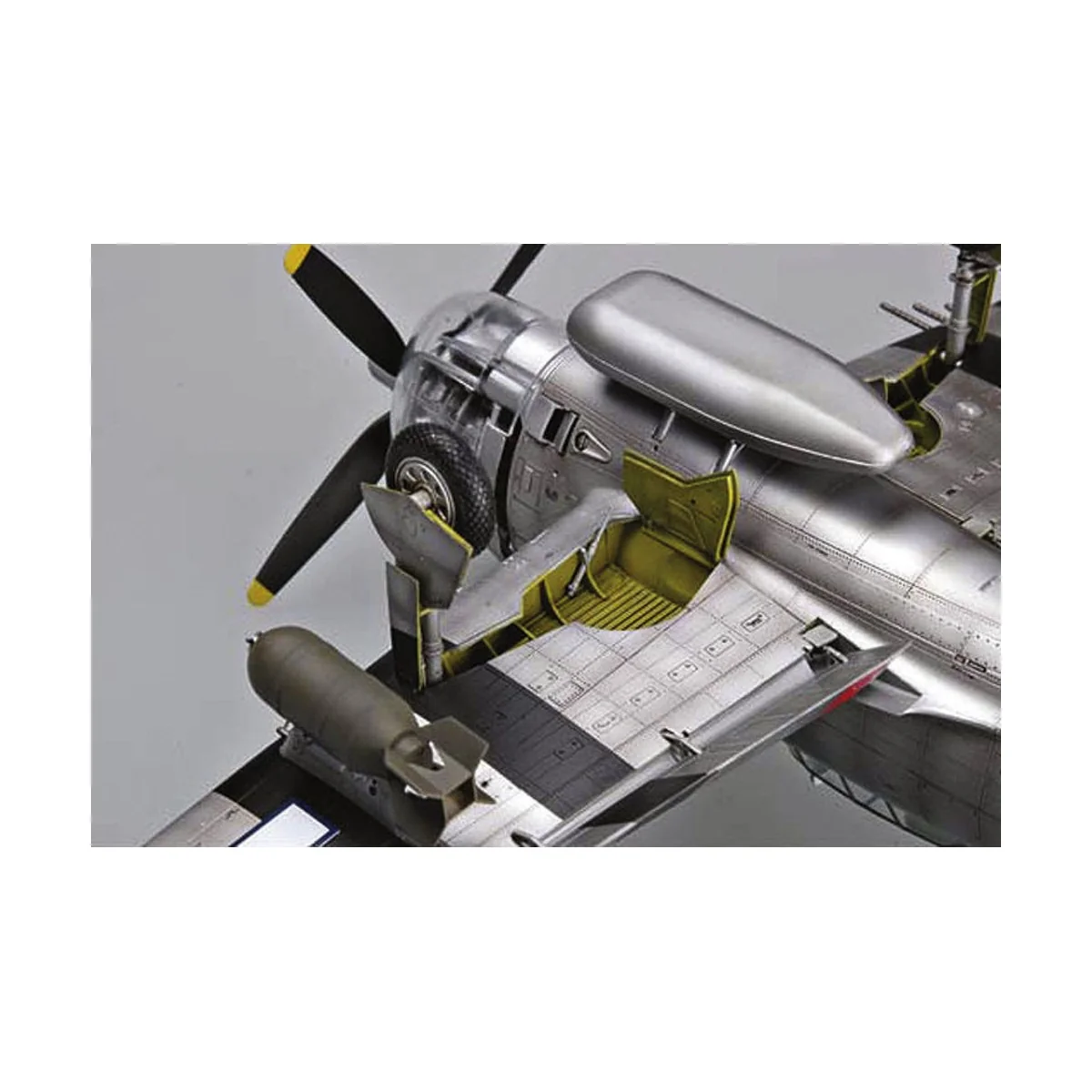 P-47D Razorback Fighter, 1/32 - Trumpeter 02262 P-47D Razorback Fighter, 1/32 - Trumpeter 02262