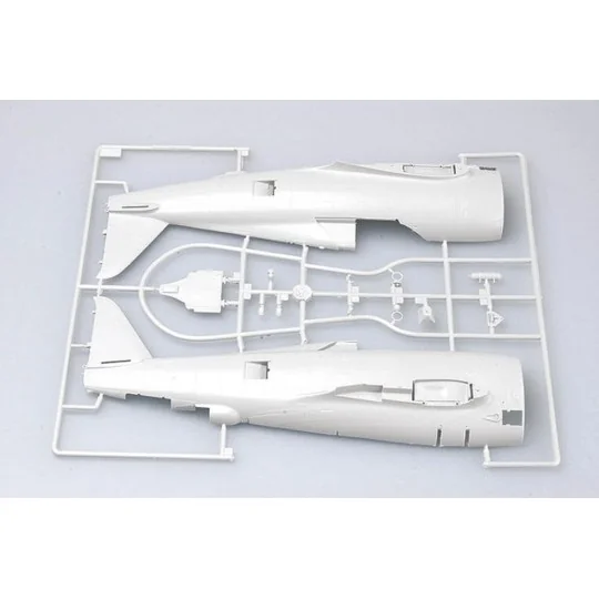 P-47D Razorback Fighter, 1/32 - Trumpeter 02262 P-47D Razorback Fighter, 1/32 - Trumpeter 02262