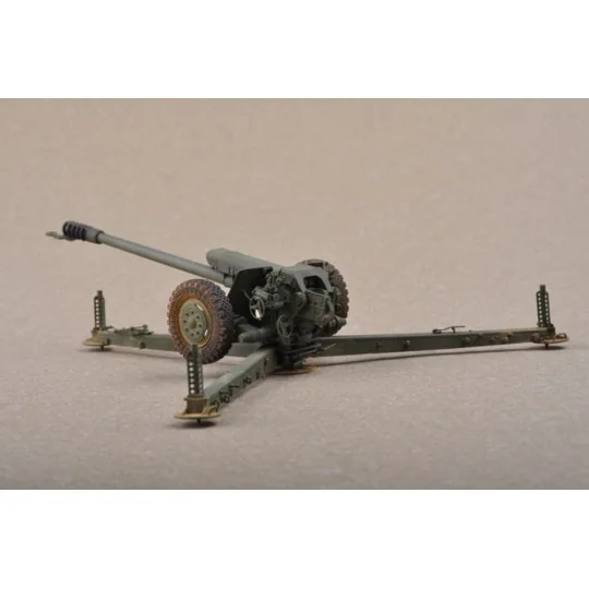 Soviet D30 122mm Howitzer-Late Version - Trumpeter 02329