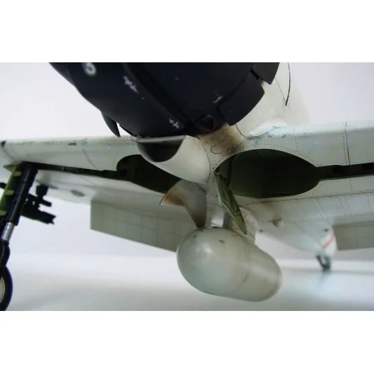 Mitsubishi A6M2b Zero Typ 21, 1/24 - Trumpeter 02405