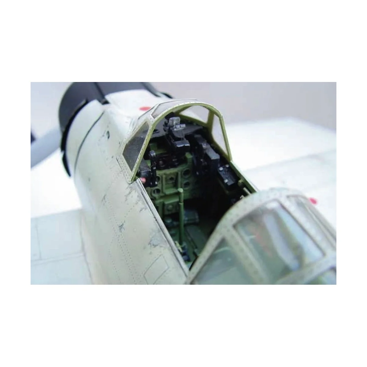 Mitsubishi A6M2b Zero Typ 21, 1/24 - Trumpeter 02405