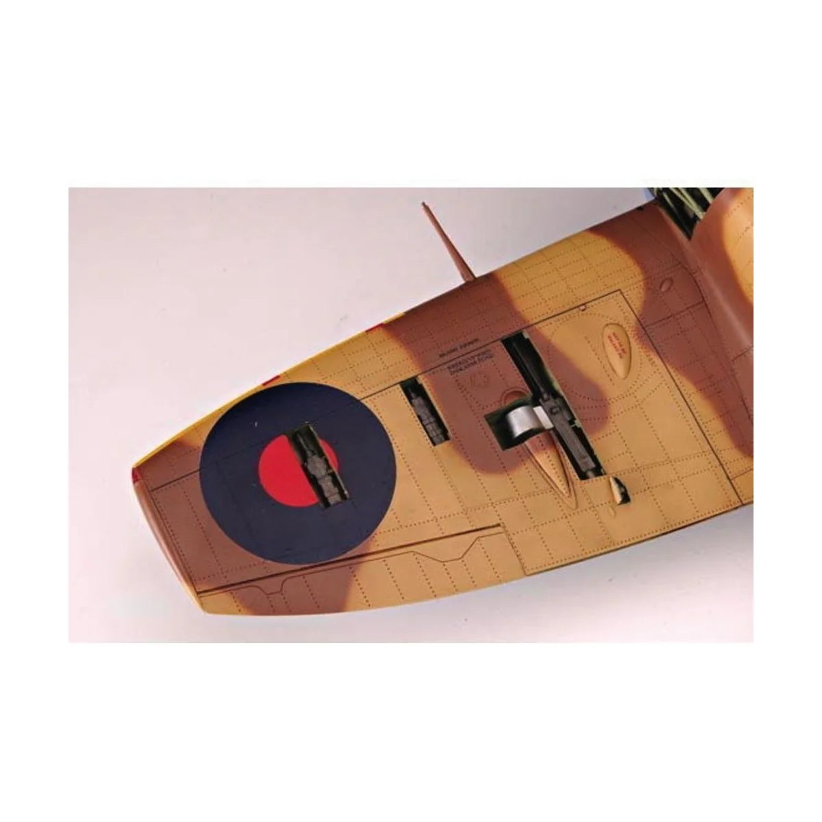 Supermarine Spitfire Mk. Vb/Trop, 1/24 - Trumpeter 02412