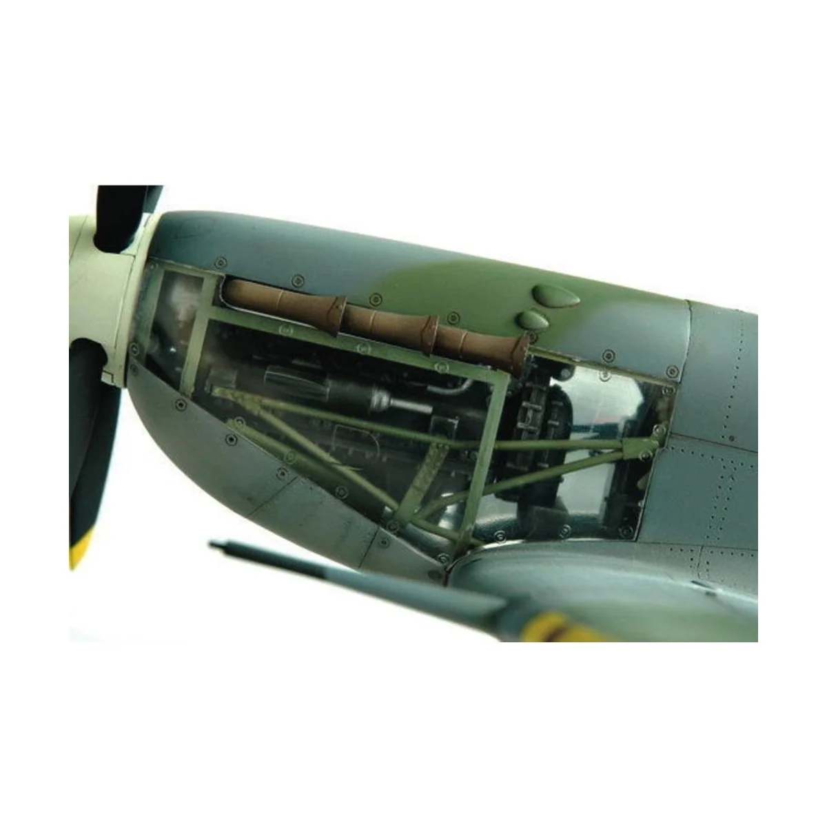 Supermarine Spitfire Mk. VI, 1/24 - Trumpeter 02413