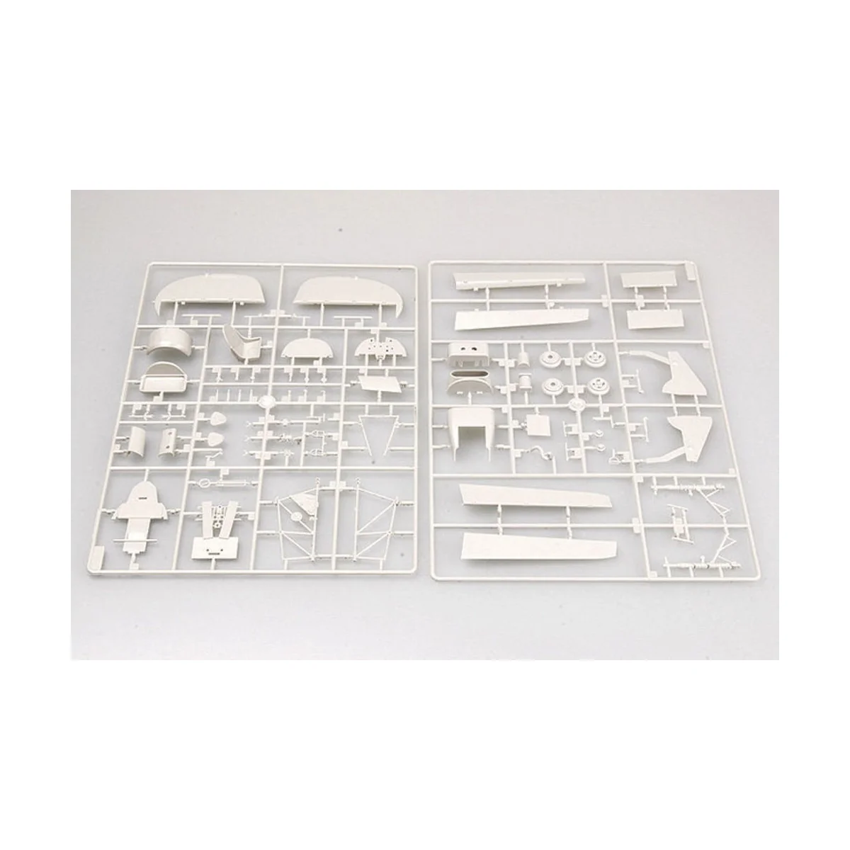 Hurricane Mk. I, 1/24 - Trumpeter 02414 Hurricane Mk. I, 1/24 - Trumpeter 02414