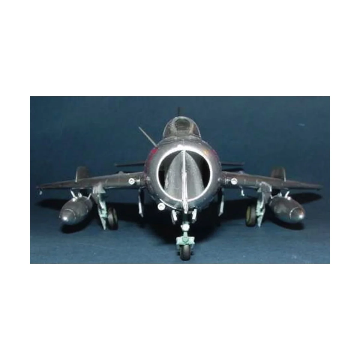 MiG-19 S Farmer C, 1/48 - Trumpeter 02803 MiG-19 S Farmer C, 1/48 - Trumpeter 02803