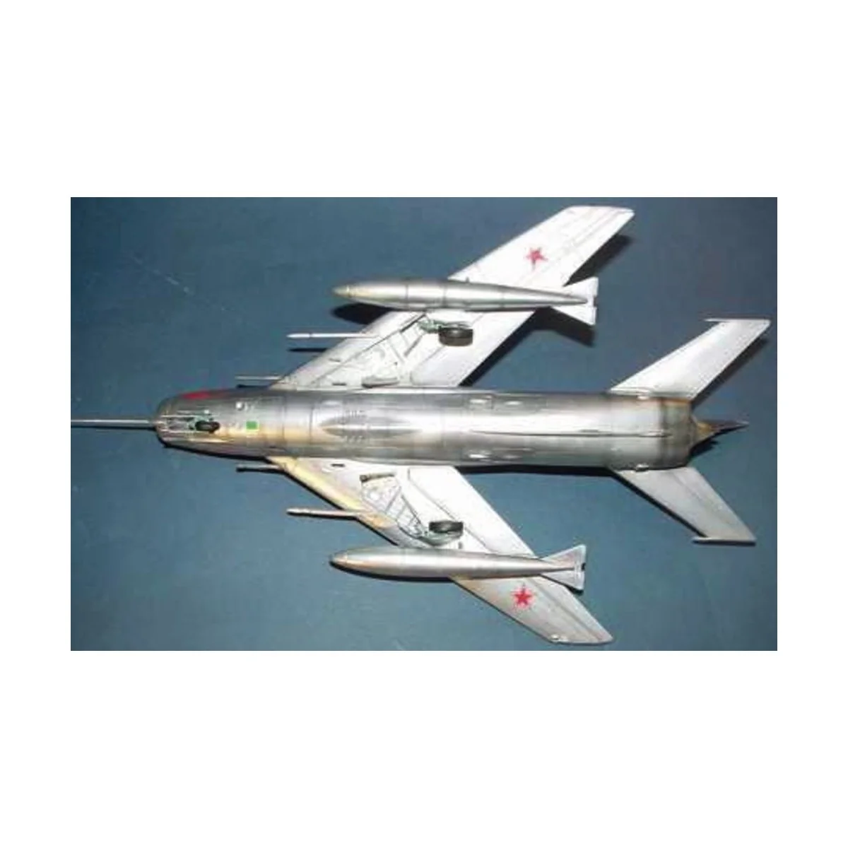MiG-19 S Farmer C, 1/48 - Trumpeter 02803 MiG-19 S Farmer C, 1/48 - Trumpeter 02803