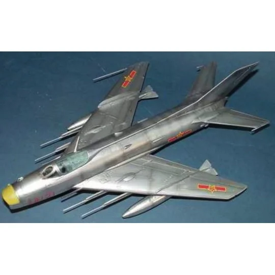 MiG-19 PM Farmer E, 1/48 - Trumpeter 02804