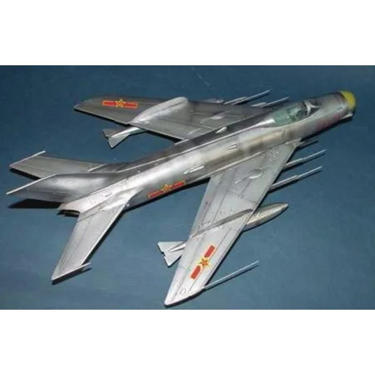 MiG-19 PM Farmer E, 1/48 - Trumpeter 02804