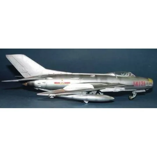 MiG-19 PM Farmer E, 1/48 - Trumpeter 02804