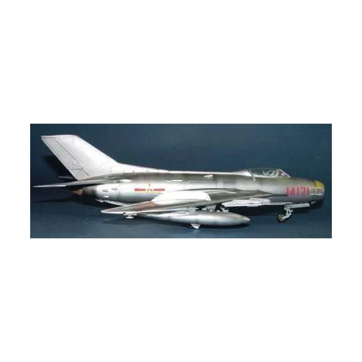 MiG-19 PM Farmer E, 1/48 - Trumpeter 02804
