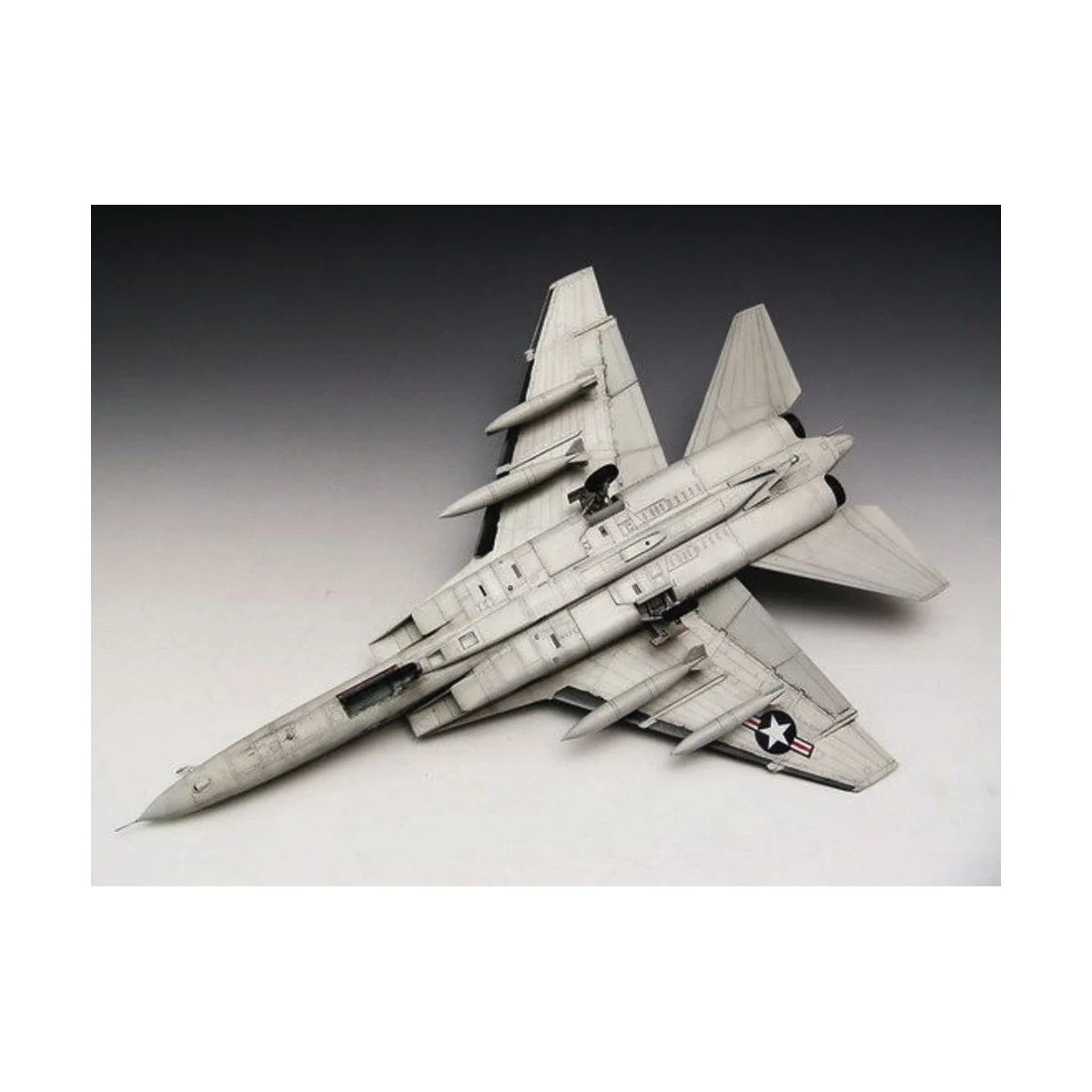 North American RA-5C Vigilante, 1/48 - Trumpeter 02809 North American RA-5C Vigilante, 1/48 - Trumpeter 02809