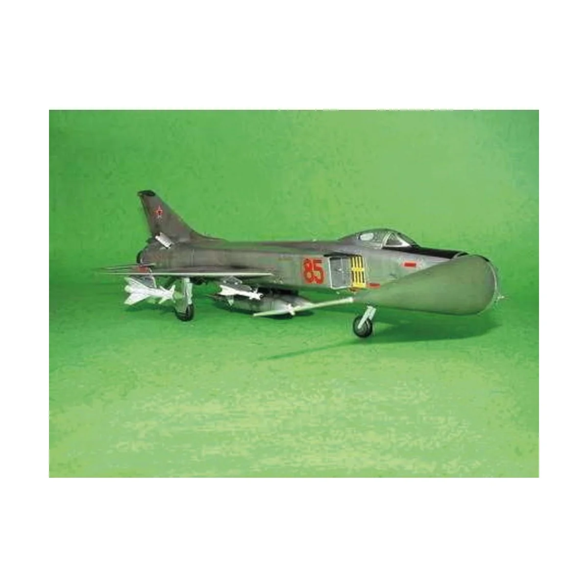 Sukhoi Su-15 A Flagon A, 1/48 - Trumpeter 02810 Sukhoi Su-15 A Flagon A, 1/48 - Trumpeter 02810