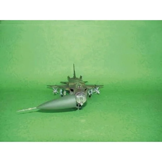 Sukhoi Su-15 TM Flagon F - Trumpeter 02811