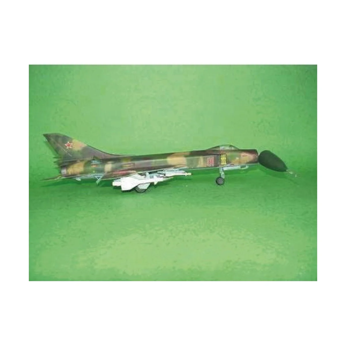 Sukhoi Su-15 TM Flagon F, 1/48 - Trumpeter 02811 Sukhoi Su-15 TM Flagon F, 1/48 - Trumpeter 02811