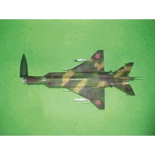 Sukhoi Su-15 TM Flagon F, 1/48 - Trumpeter 02811 Sukhoi Su-15 TM Flagon F, 1/48 - Trumpeter 02811