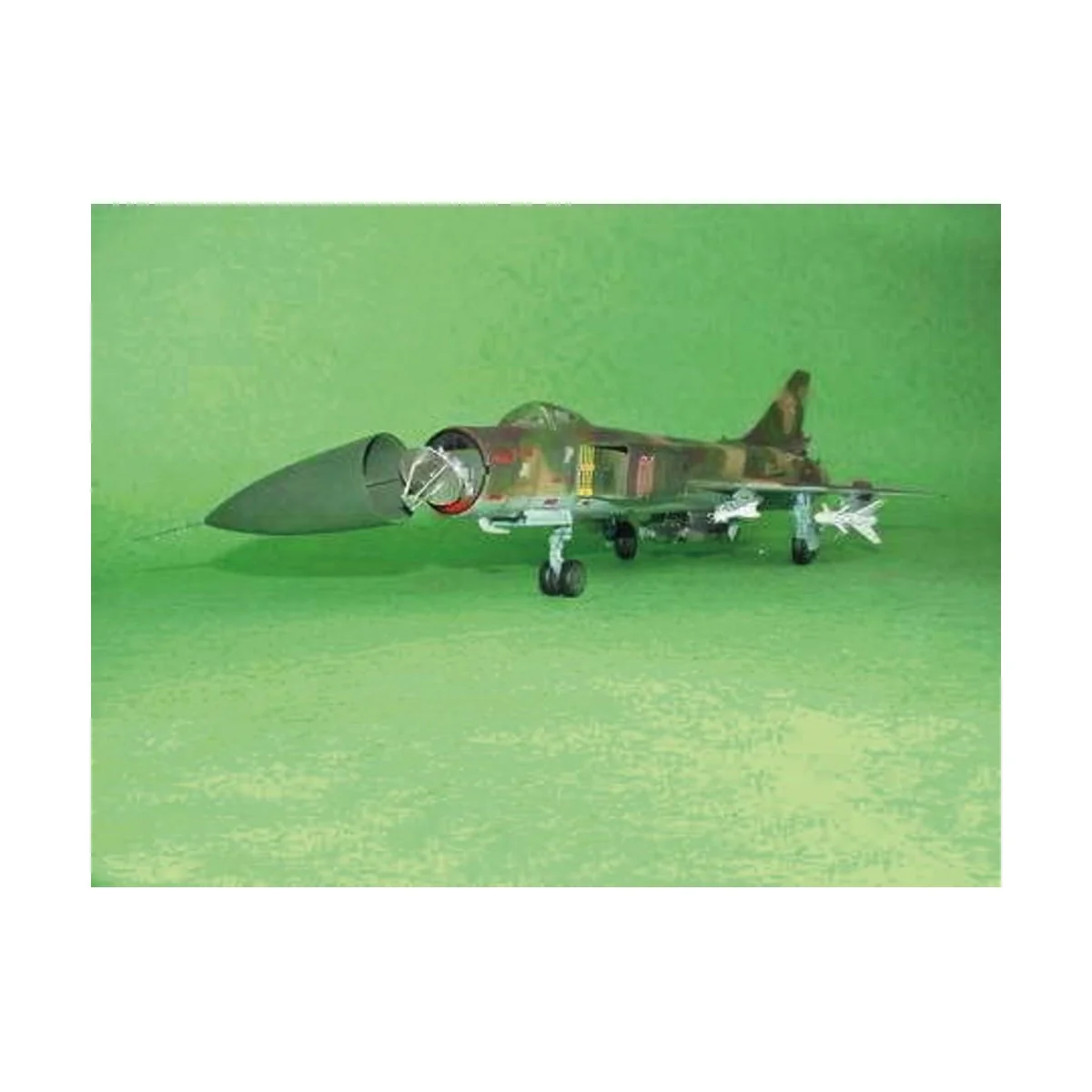 Sukhoi Su-15 TM Flagon F, 1/48 - Trumpeter 02811 Sukhoi Su-15 TM Flagon F, 1/48 - Trumpeter 02811