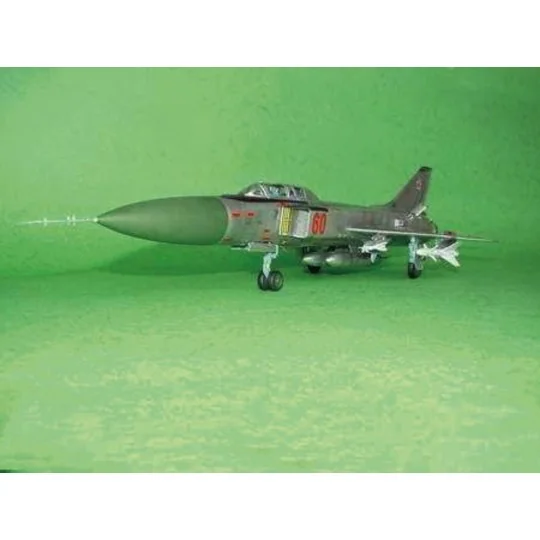 Sukhoi Su-15 UM Flagon F, 1/48 - Trumpeter 02812 Sukhoi Su-15 UM Flagon F, 1/48 - Trumpeter 02812