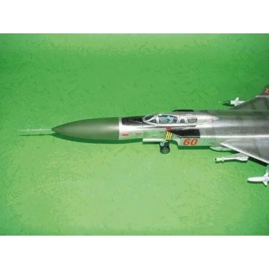 Sukhoi Su-15 UM Flagon F, 1/48 - Trumpeter 02812 Sukhoi Su-15 UM Flagon F, 1/48 - Trumpeter 02812