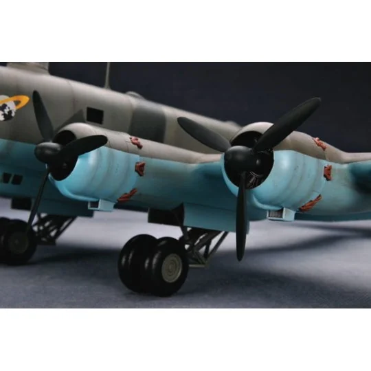 Focke-Wulf Fw 200 C-4 Condor, 1/48 - Trumpeter 02814