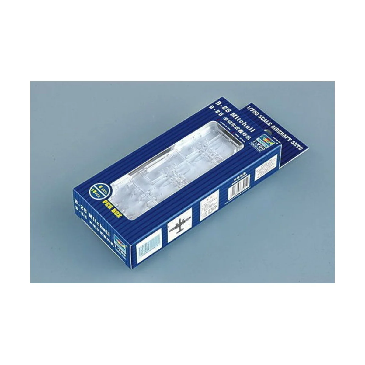 B-25 Mitchell, 1/700 - Trumpeter 03401