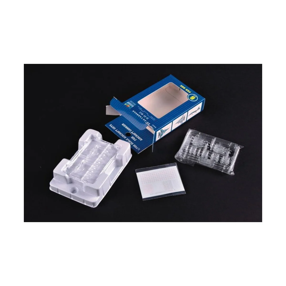 Sukhoi Su-33 Flanker, 1/700 - Trumpeter 03410