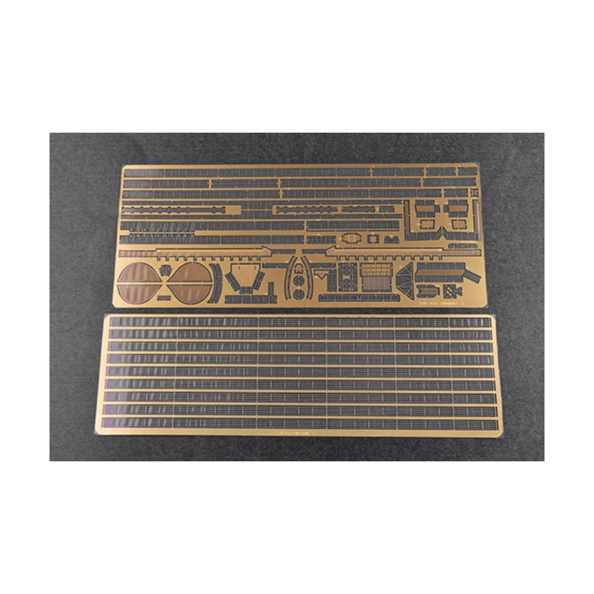 German Scharnhorst Battleship, 1/200 - Trumpeter 03715