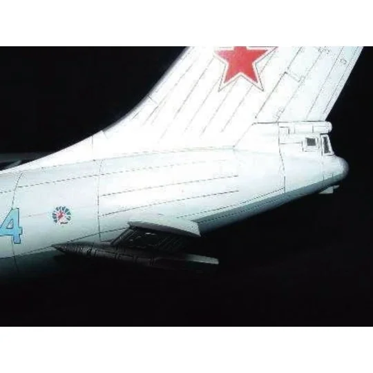 Iljushin IL-78 Midas, 1/144 - Trumpeter 03902 Iljushin IL-78 Midas, 1/144 - Trumpeter 03902