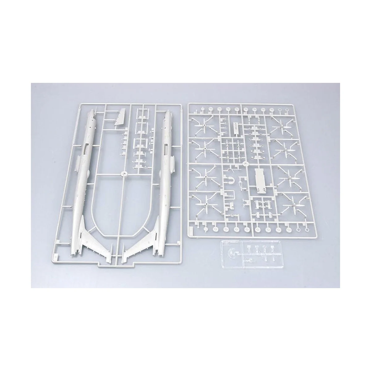 TU142MR Bear-J, 1/144 - Trumpeter 03905 TU142MR Bear-J, 1/144 - Trumpeter 03905