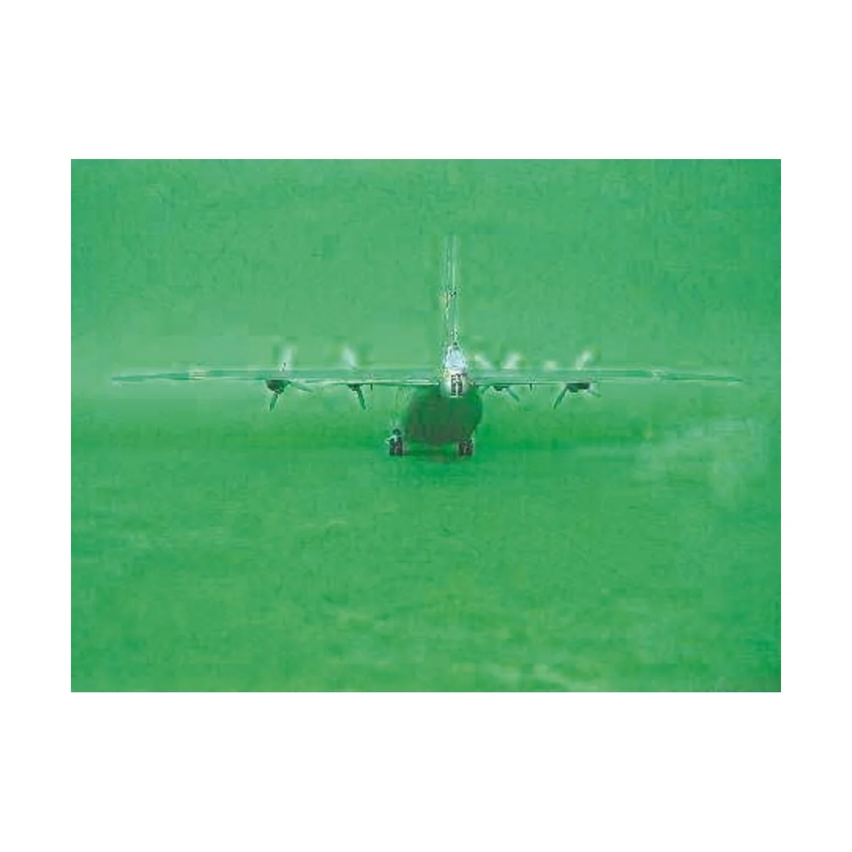 Antonov An-12 BK Cub, 1/100 - Trumpeter 04001