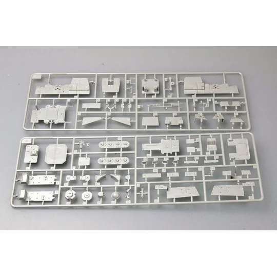 Varyag Russian Navy - Trumpeter 04519