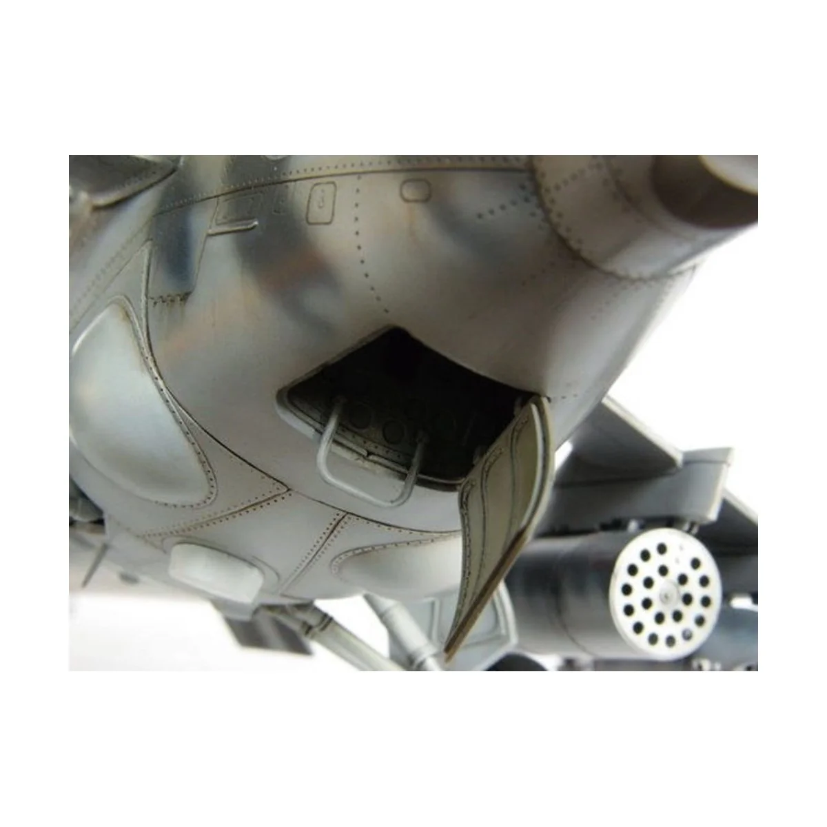 Mil Mi-24 V Hind-E - Trumpeter 05103