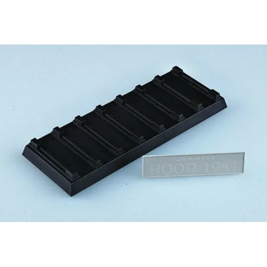 HMS Hood - Trumpeter 05302