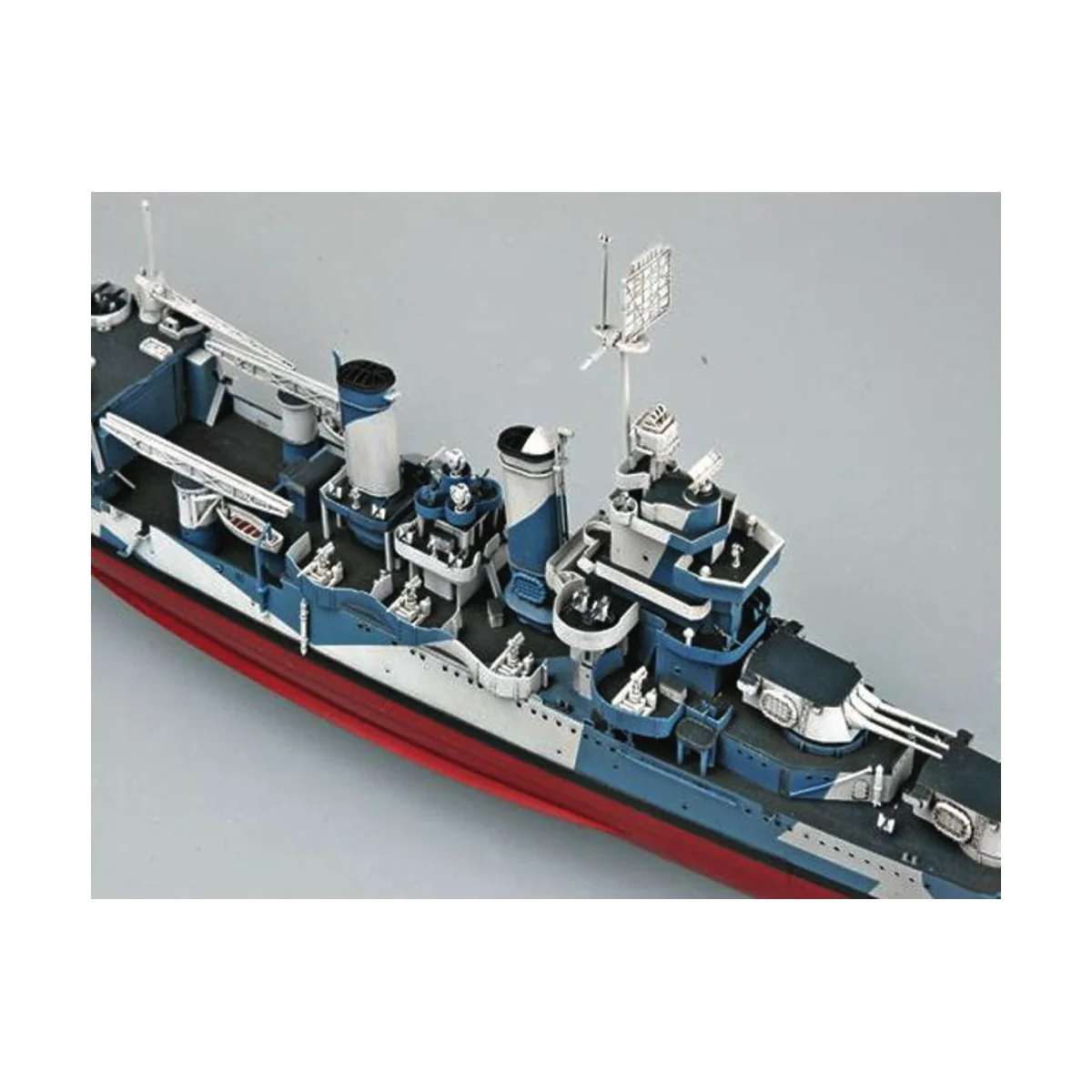 USS San Francisco CA-38, 1/350 - Trumpeter 05310 USS San Francisco CA-38, 1/350 - Trumpeter 05310