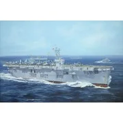 USS CVE-26 Sangamon, 1/350 - Trumpeter 05369