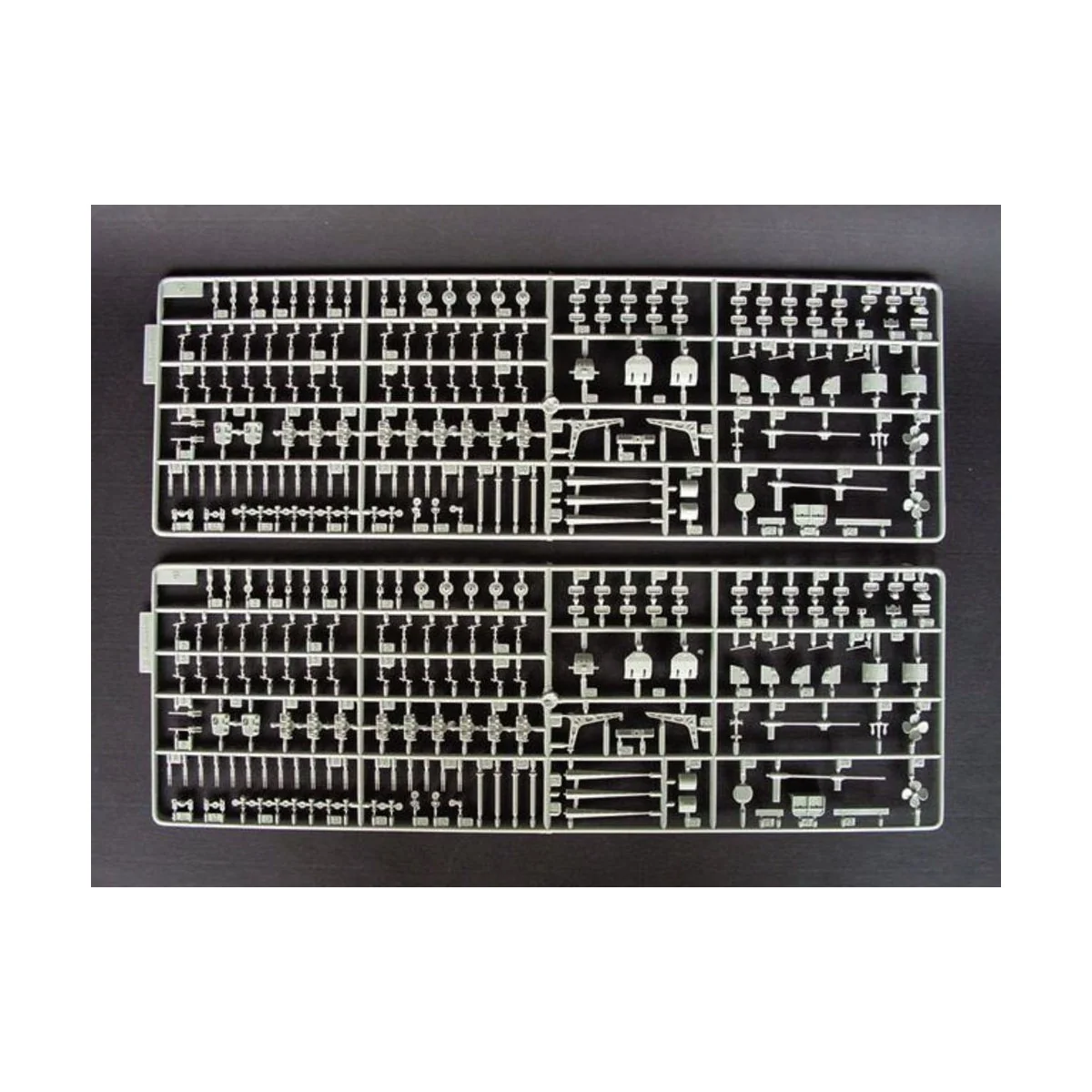 Flugzeugträger USS CV-13 Franklin, 1/350 - Trumpeter 05604