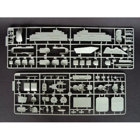 Flugzeugträger USS CV-13 Franklin, 1/350 - Trumpeter 05604