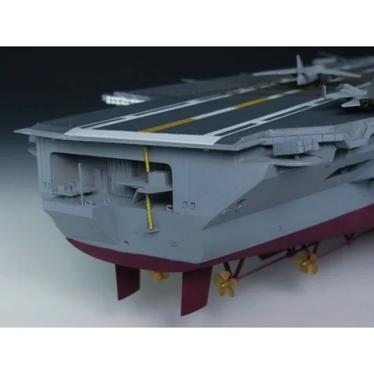 Flugzeugträger USS Nimitz CVN-68 1975, 1/350 - Trumpeter 05605 Flugzeugträger USS Nimitz CVN-68 1975, 1/350 - Trumpeter 05605