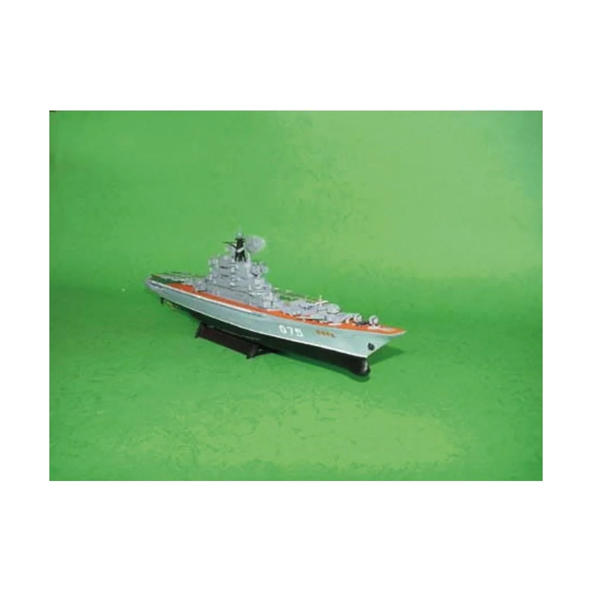 Flugzeugträger USSR Kiev - Trumpeter 05704