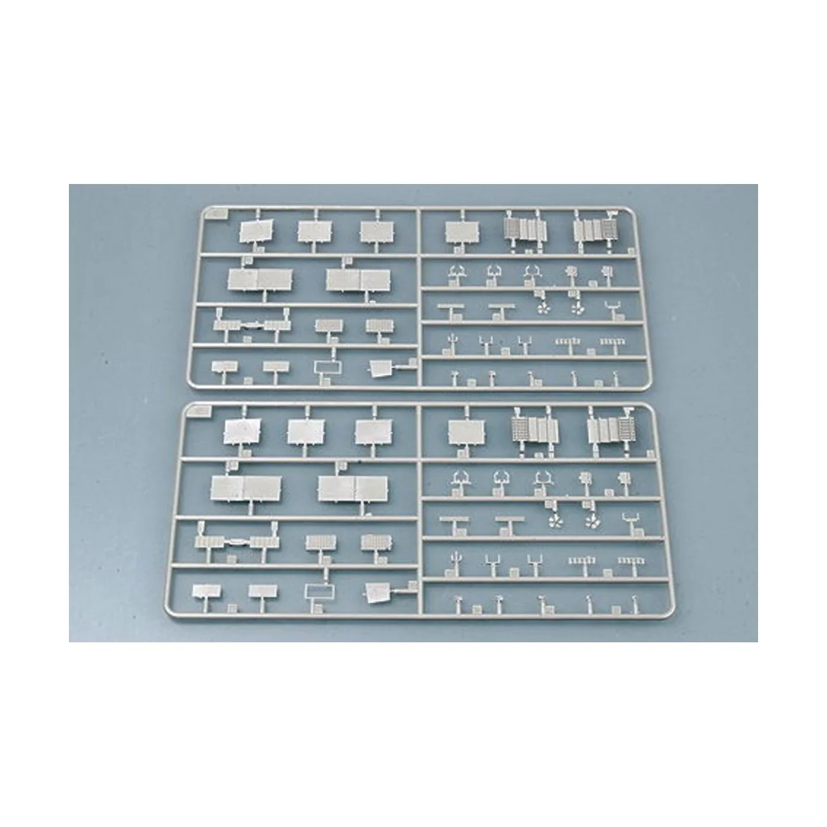 USS Nimitz CVN-68, 1/700 - Trumpeter 05714