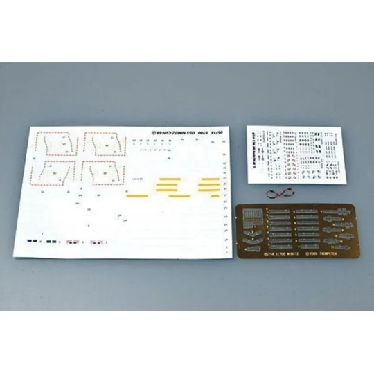 USS Nimitz CVN-68, 1/700 - Trumpeter 05714