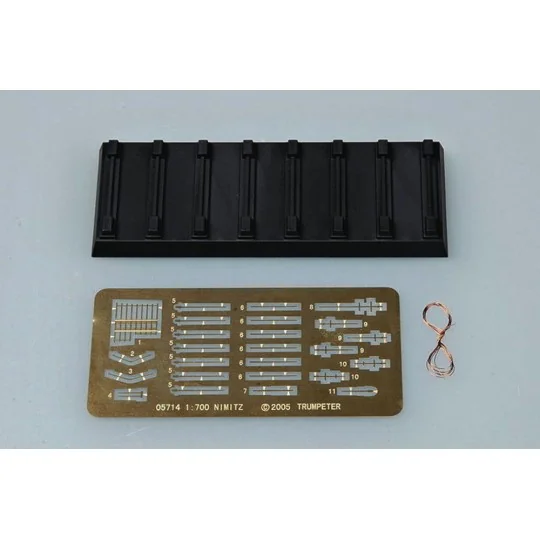 USS Abraham Lincoln CVN-72 - Trumpeter 05732